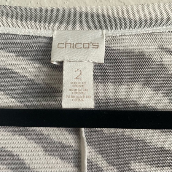 Chicos woman’s scoop neck sweater top size 2 LG floral zebra sophisticated mesh - Picture 3 of 11
